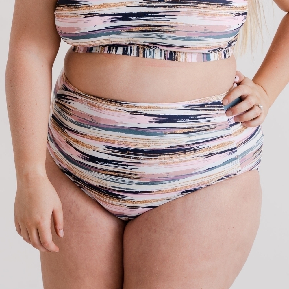 NWT 2XL High Waist Ruched Striped Bikini Bottoms